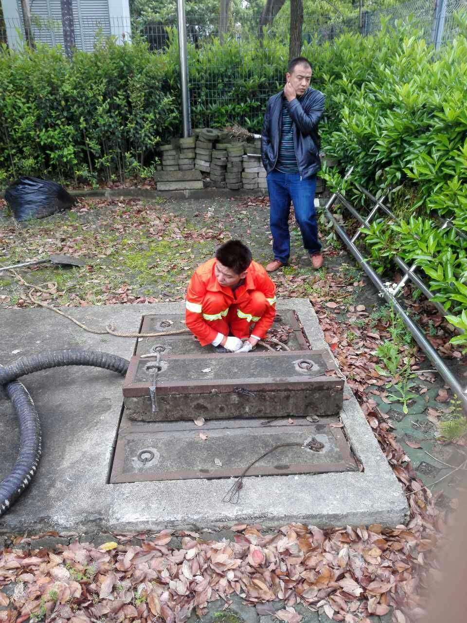 阿巴嘎吸污抽粪