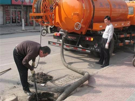 阿巴嘎清掏化粪池，健康生活从这里开始
